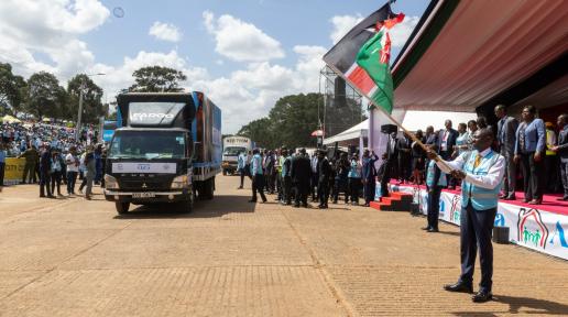 President Ruto during the flagging off 100,000 Community Health Promoters Kits